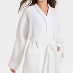 Arden B Auden robe Photo 0