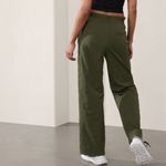 Athleta  Trekkie Parachute Ripstop Pant Aspen Olive‎ Green 14 Photo 2