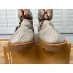 Flufié Classic Sand Beige Pillow Boot Slippers Sand Beige Size 10 US 41 EU NIB Tan Photo 7