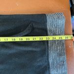 Lululemon Runaway Fleece Pullover Hoodie Black and Gray Size 6 Thumbholes Gym Photo 8