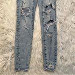 American Eagle  Super Hi-Rise Jegging Light Wash Distressed Photo 2