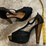 JustFab platform T strap open toe heels black sparkle size 8.5 Photo 7