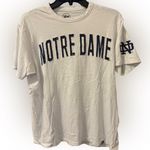 UND University of Notre Dame Fighting Irish '47 Tee Shirt, Small White Photo 0