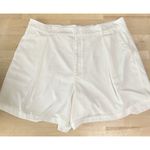 Abercrombie & Fitch A&F Abercrombie & Fitch High Rise Premium Crepe Tailored Shorts Size XL Creme Photo 1