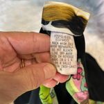 Black Sash Tie Green Floral Mod Top Photo 7