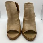 Diba True  Ivy stacked block heel pull on boogie size 6 in tan, new Photo 0