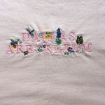 Gildan embroidered tee Photo 0