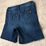 Seven7 Jean shorts 🩳  jeans in size 4 Photo 7