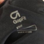 Gap  fit black with design leggings Photo 6