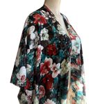 Simply Noelle  floral kimono style Wrap Photo 3