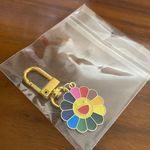 Handmade Kawaii rainbow sunflower Airpods keychain/accessory/keychain💓 Photo 2