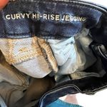 American Eagle American‎ Eagle Curvy Hi-Rise Destroyed Jeggings Photo 6