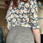 Daisy Crop Top Photo 2