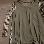 Simply Noelle  medium blouse Photo 7