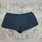 Brooks  chaser reflective lined shorts size XL gray 3” inseam Photo 2