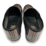 Dansko Womens Shoes 40 9.5 10 Striped Print Gold Copper Black Closed Back Clogs Photo 6