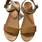 Amazon  Essentials  Women's Two Band Flatform Sandal, cognac, size 9, nwt Photo 0