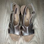 Clarks  Collection Gold Metallic Annadel Bari Cork Wedge Sandals Women’s Size 8.5 Photo 4