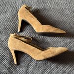 Adrienne Vittadini Camel Suede Pointed Toe Ankle Strap Heels Size 7ā High Heel Photo 4