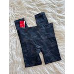 Spanx Look At Me Now Leggings Black Camo Size Medium Photo 5