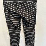 Athleta  XXS women's crop leggings. Black and grey Photo 1