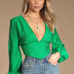 Lulus Green Tie Back Crop Top Plunging V Neck Long Sleeve Blouse XS Photo 0