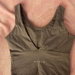 NVGTN Sports Bra Photo 2