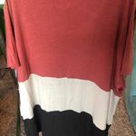 Maurice's Top Photo 1