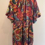 easel Size 1X  Los Angeles Paisley Bubble Sleeve Dress in Multicolor Photo 5