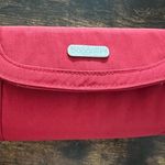 Baggallini | woman’s wristlet/wallet Photo 3
