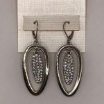 T Tahari Vintage Crystal Drop Earrings Glamorous Elegant Jewelry Photo 0
