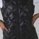 Lululemon The Fluffiest Reversible Down Vest Black Ziggy Snake, 2 Photo 0