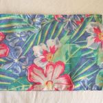 Vineyard Vines  • Tropical Floral Velcro Pouch Photo 1