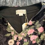 Love Riche Floral Long Sleeve Velvet Dress Size L by  Photo 2