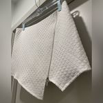 Kensie White Textured Asymmetrical Skort Shorts Skirt With Diagonal Front Zipper Photo 4