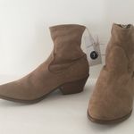Tan Sock Boots, Size 7 Photo 4