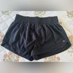 Gap Women's Black Athletic running Shorts size Medium Photo 4