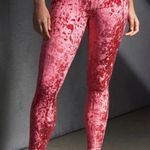 Fabletics NWT Size Large Crushed Velour Crossover Legging Strawberry Red Photo 4