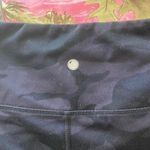 black camo biker shorts high waisted Photo 3