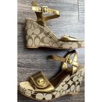 Coach Women’s Size 7 Wedge Sandals Peep For Patent Leather Navy Blue Khaki Cc Photo 3