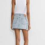 Aritzia  Denim Forum Skirt Mini The '90s Cargo Denim Photo 3