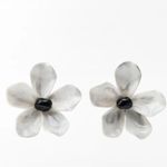 ZARA NWT  Maxi Black, White & Gray Resin Flower Earrings New in Box! Photo 3