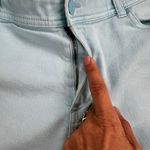 Platinum Adriann CP Capri Robin's Egg Blue Jeans Size 12 (Chico's 2) Photo 7