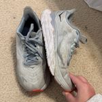 Hoka  blue and Orange Arahi Photo 1