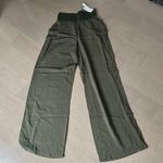 Joe B Knit summer pants new with tags size small Photo 0