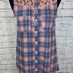 Wild Pearl  sleeveless plaid button down top w/lace back sz S women Photo 0