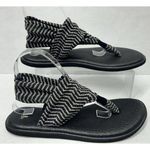 Sanuk  Womens Yoga Sling Sandals Flip Flops Shoes Charcoal White Chevron Size 9 Photo 0