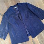 Dress Barn  Woman’s Navy Blue 3/4 sleeve Textured Blazer Size 2X Photo 2