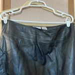 Jaclyn Smith FINAL MARKDOWN  Classic Black leather skirt 14 Photo 5