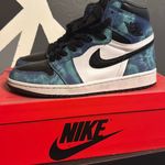 Air Jordan 1 Mid Tie Dye Photo 1